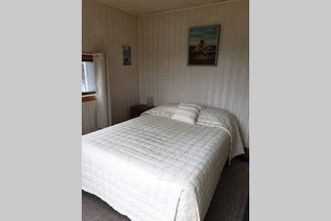 The Tin Dragon - Yamba Accommodation 3