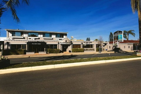 The Town House Motor Inn - Yamba Accommodation 1