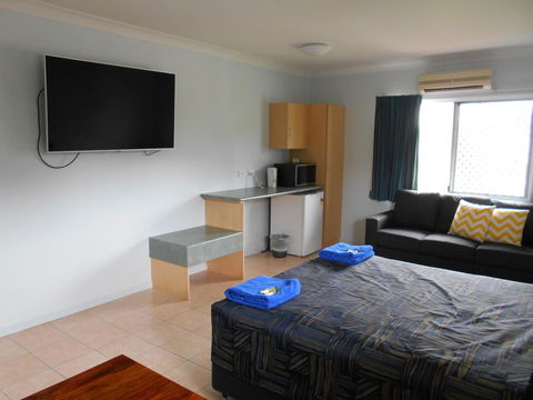TI Motel Torres Strait - Yamba Accommodation 3