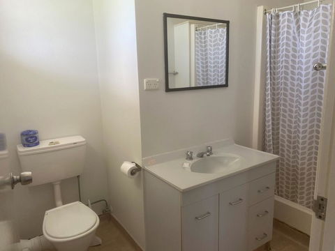 Tin Can Bay Budget Accommodation - Yamba Accommodation 2