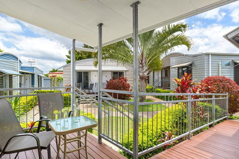 Tin Can Bay's Sleepy Lagoon Motel - Yamba Accommodation 0