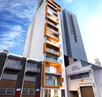 Tom's Court Hotel - Yamba Accommodation