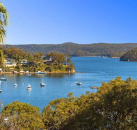 Treehouse Palm Beach - Yamba Accommodation