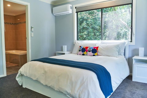 Treetops Haven - Yamba Accommodation 3
