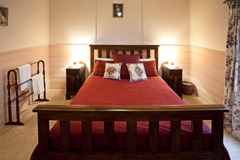 Trinity Cottage - Yamba Accommodation 3