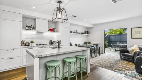 Tribeca On West Executive Escape - Yamba Accommodation 2