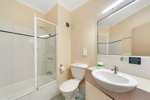 Tropical Queenslander - Yamba Accommodation 1