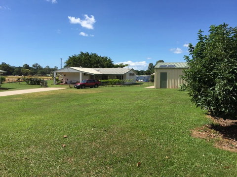 Tropical Retreat - Yamba Accommodation 0