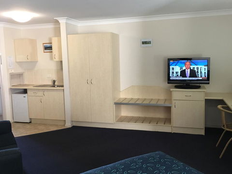 Tuckerbox Motor Inn - Yamba Accommodation 2