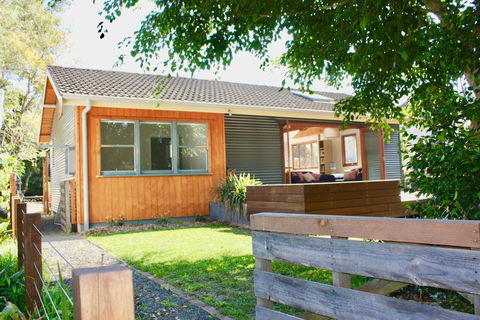 Tui Cottages - House+Cottage - Close To Beach - Yamba Accommodation 1