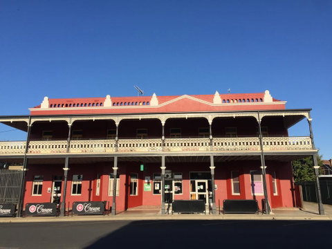 Tumut Star Hotel - Yamba Accommodation 0