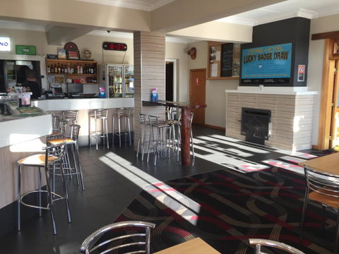 Tumut Star Hotel - Yamba Accommodation 1