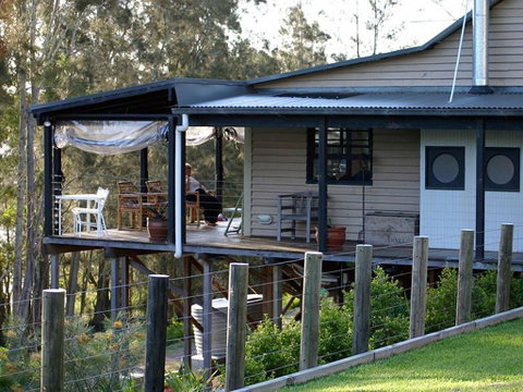 Tuppy's On The Lake - Yamba Accommodation 2