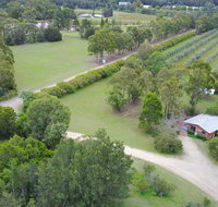 Twin Trees Country Cottages - Yamba Accommodation