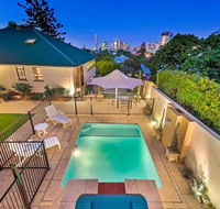 Ultimate Family Home - 3 Bedroom Lux Retreat with Private Pool Spa and Incredible Views - Yamba Accommodation