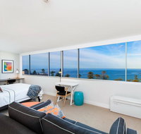 Ultrachic executive beach apartment - Yamba Accommodation