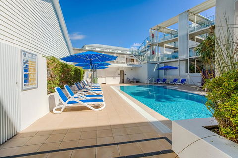 Unit 7 Plantation Resort - Rainbow Beach, Air Conditioned, Pool And Outdoor Spa, Plantation Resort - Yamba Accommodation 1