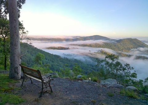 Valley View Luxury Retreat - Yamba Accommodation 3