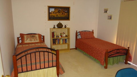 Vella Room - Yamba Accommodation 0
