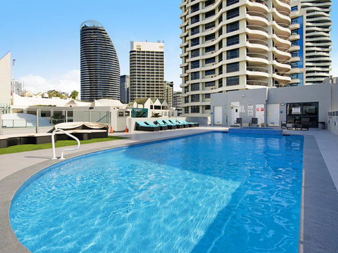Victoria Square 2 Bed Ocean View Broadbeach - Yamba Accommodation 3