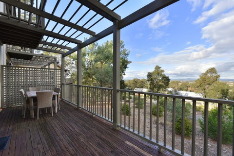 Villa 2br Grange Resort Condo Located Within Cypress Lakes Resort (nothing Is More Central) - Yamba Accommodation 0
