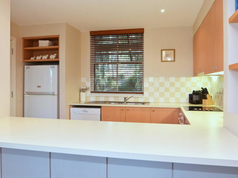 Villa 3br Bella Vista Resort Condo Located Within Cypress Lakes Resort (nothing Is More Central) - Yamba Accommodation 1