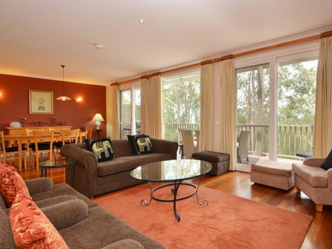 Villa 3br Bella Vista Resort Condo Located Within Cypress Lakes Resort (nothing Is More Central) - Yamba Accommodation 0