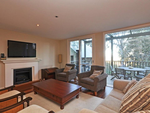 Villa 3br Vista Resort Condo Located Within Cypress Lakes Resort (nothing Is More Central) - Yamba Accommodation 3