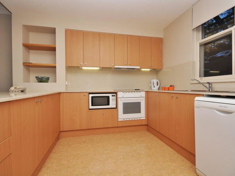 Villa Executive 2br Fiano Resort Condo Located Within Cypress Lakes Resort (nothing Is More Central) - Yamba Accommodation 3