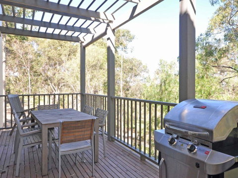 Villa Executive 2br Petit Verdot Resort Condo Located Within Cypress Lakes Resort (nothing Is More Central) - Yamba Accommodation 0