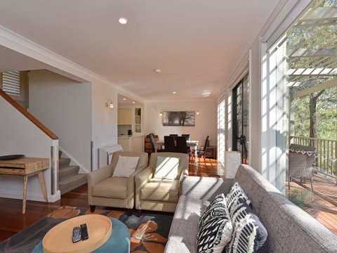 Villa Executive 2br Quattro Resort Condo Located Within Cypress Lakes Resort (nothing Is More Central) - Yamba Accommodation 0