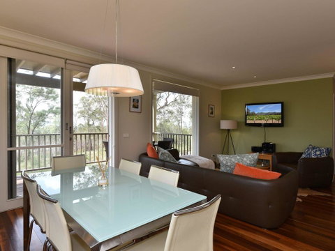 Villa Executive 2br Sangiovese Resort Condo Located Within Cypress Lakes Resort (nothing Is More Central) - Yamba Accommodation 0