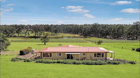 Villa Siena - Yamba Accommodation 1