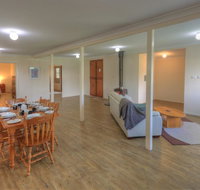 Village Stays Coldstream Gallery Bungalow