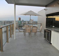 VUE Penthouse on King William - Yamba Accommodation