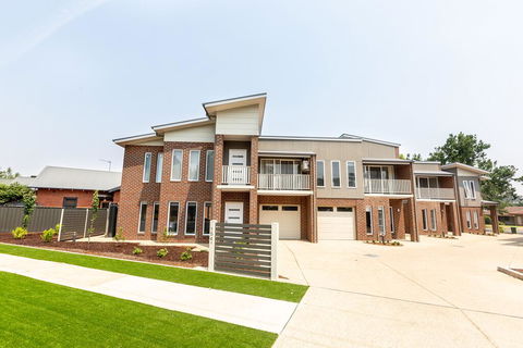 Wagga Apartments #4 - Yamba Accommodation 0