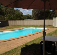 Wagon Wheel Motel  Units