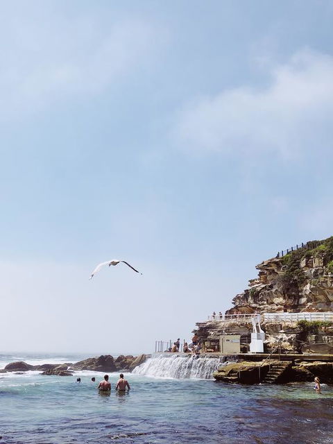 Walk To Beach From This Stylish Bronte Oasis W AC, Wifi And Free Parking - Yamba Accommodation 3