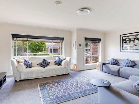 Walling-Clifton Gardens - Backing Onto Golf Course - Yamba Accommodation 0