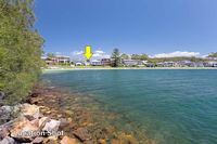 Book Salamander Bay Accommodation Vacations Yamba Accommodation Yamba Accommodation