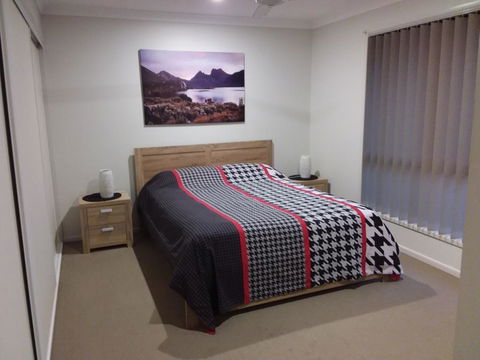Waratah And Wattle Apartments - Yamba Accommodation 2