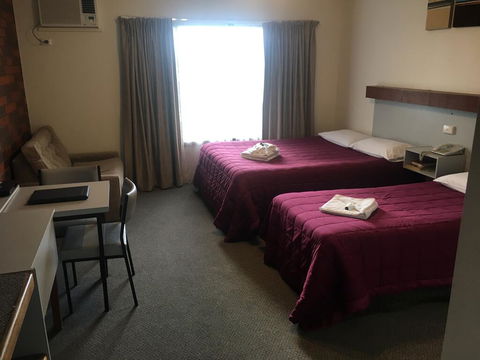 Warragul Views Motor Inn - Yamba Accommodation 3