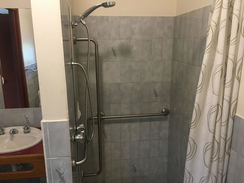 Warragul Views Motor Inn - Yamba Accommodation 1