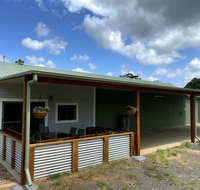 Waterfall Unit Farm Stay - Yamba Accommodation