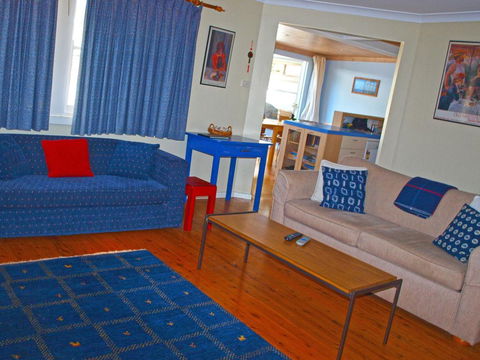 Waterfront Heaven @ Callala Bay - Yamba Accommodation 1