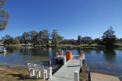 Waterfront On Sandpiper - Yamba Accommodation 1