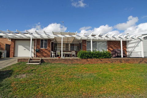 Waterfront On Sandpiper - Yamba Accommodation 2