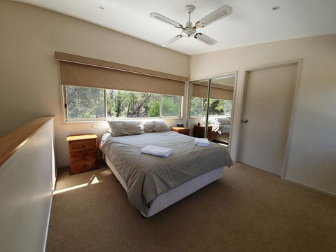 Waterfront Retreat At Wattle Point - Yamba Accommodation 3