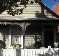 Redruth Cottage - Yamba Accommodation