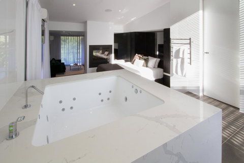 Hepburn Springs Escape - Yamba Accommodation 10